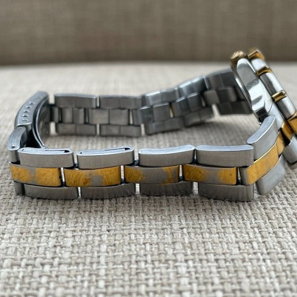 Fossil Ladies Wristwatch Dual Gold/Silver Tone Quartz Analog Watch - Picture 9 of 10